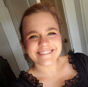 Meet your Posher, Colette